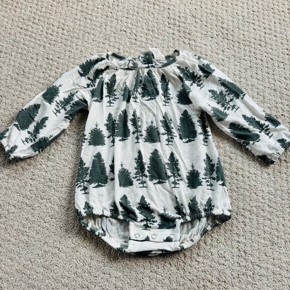 Kate Quinn bamboo pine tree bubble romper - Picture 1 of 4